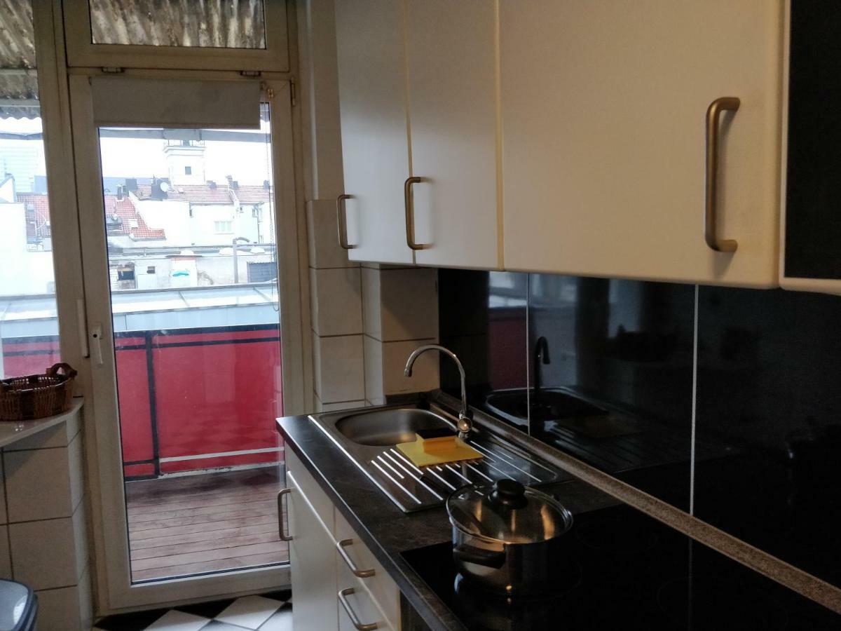 Avi City Burgplatz Apartments 뒤셀도르프 외부 사진